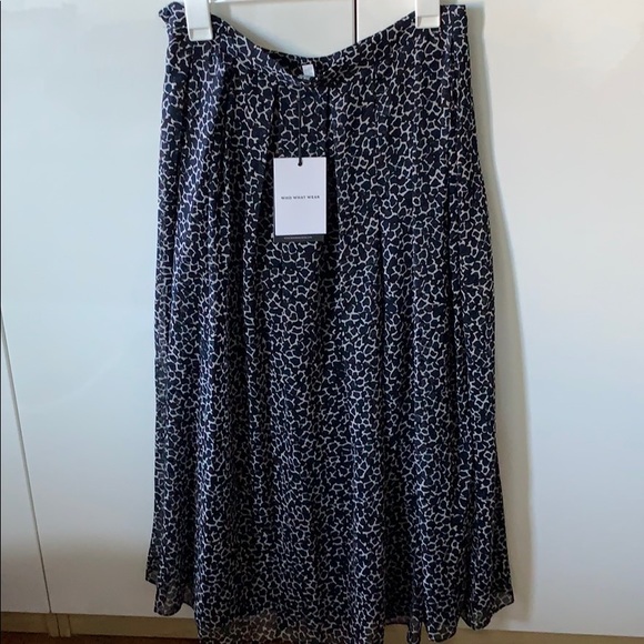 Who What Wear Skirt - Picture 4 of 5